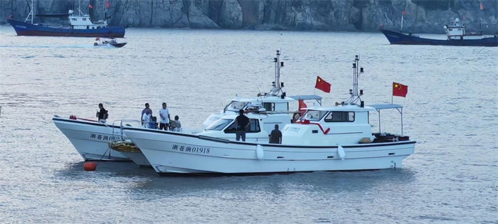 玻璃鋼漁船     -2